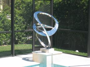 “Complex Loop II” | Robbie Robins Sculptor